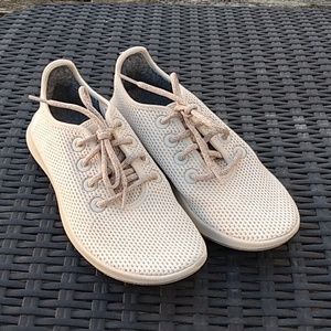 Taupe Allbirds Runners